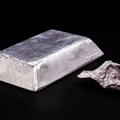 lingote de aluminio